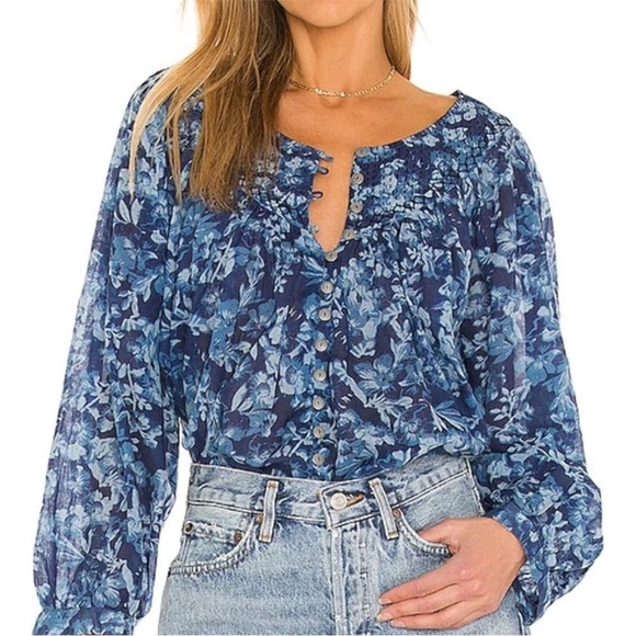 Free People Cotton Floral Printed Button front Boho Top Denim Blue LARGE NWOT - Picture 2 of 14